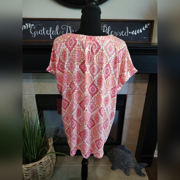 LOVE SCARLETT Pink and Cream  Patterned Blouse - Picture 7 of 12